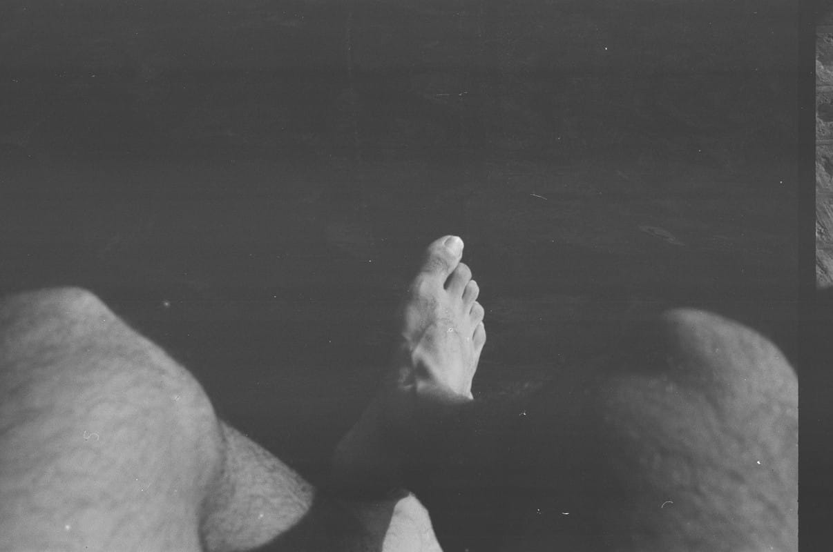 Film Image https://i.postimg.cc/Y2FghVkQ/00200010.jpg